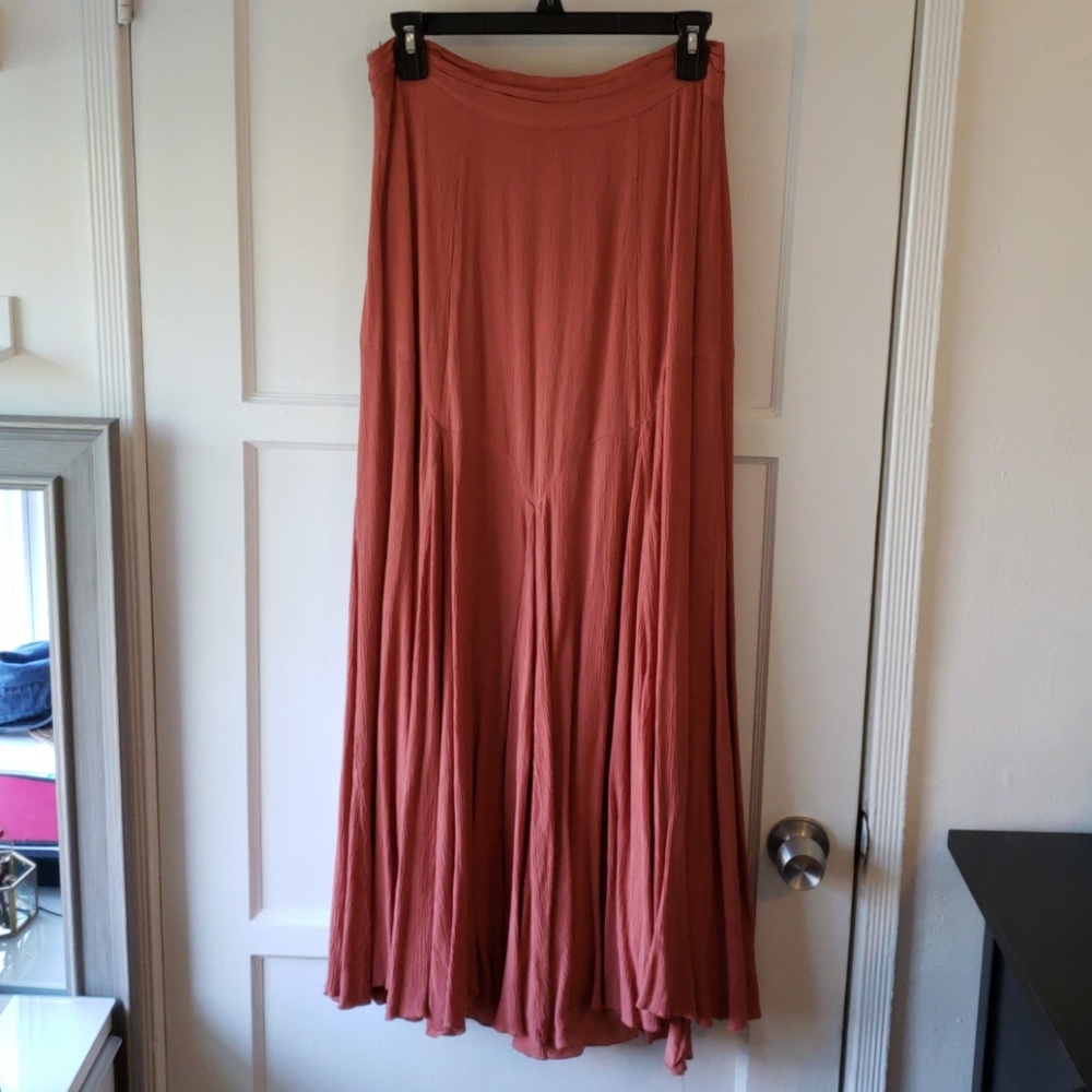 Maxi skirt